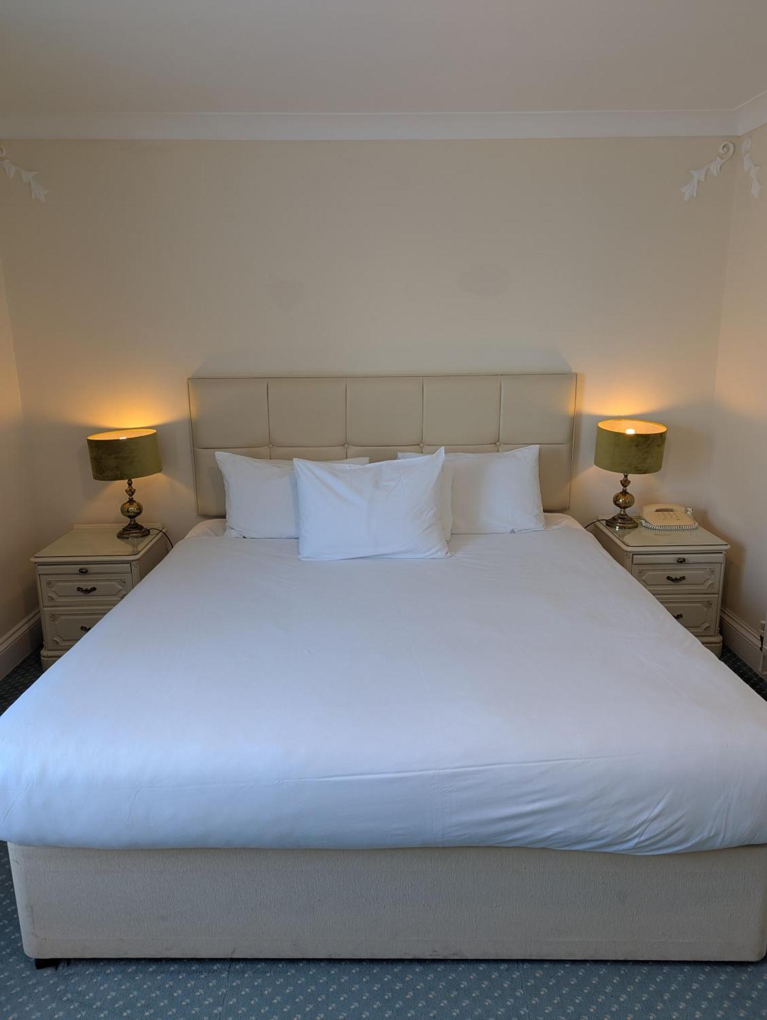 The Walnut Tree Hotel Μπριτζγουότερ Εξωτερικό φωτογραφία
